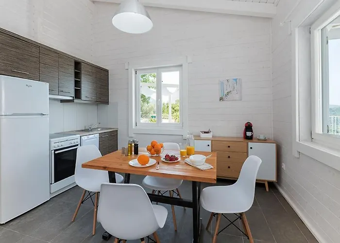 Villa Vasiliki Cottages *